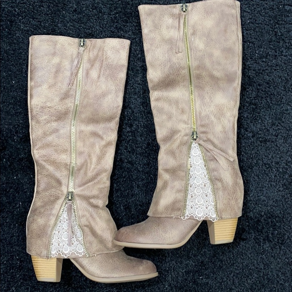 Women’s Riding Boots